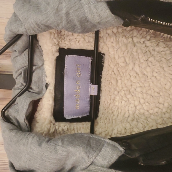 Jacket - Picture 5 of 8